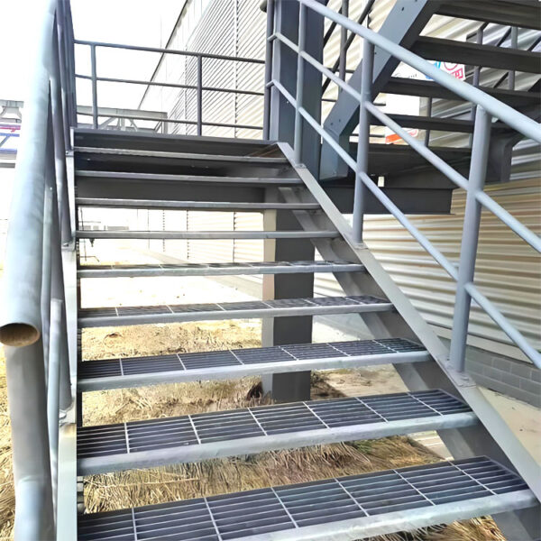 1 Stainless Steel Stair Tread