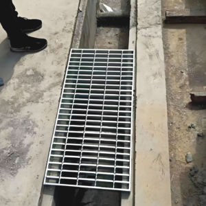 Trench Cover Grating