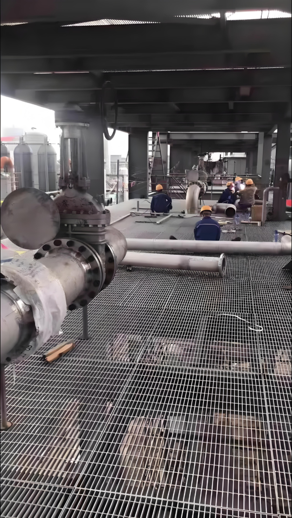 Hot-Dip Galvanized Platform Steel Grating